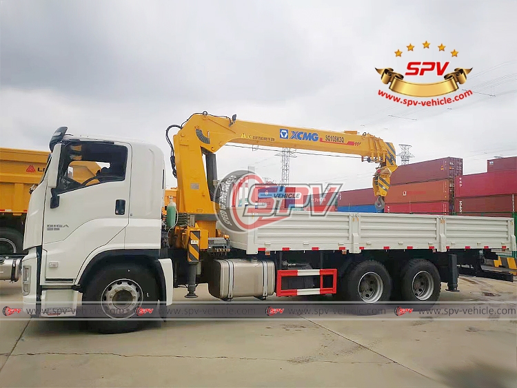 10 Tons Cargo Crane Truck ISUZU - In Shanghai Port 10 Tons Cargo Crane Truck ISUZU - In Shanghai Port